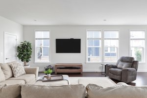 1011 Odyssey Park Dr SE, Leesburg, VA 20175, USA Photo 6