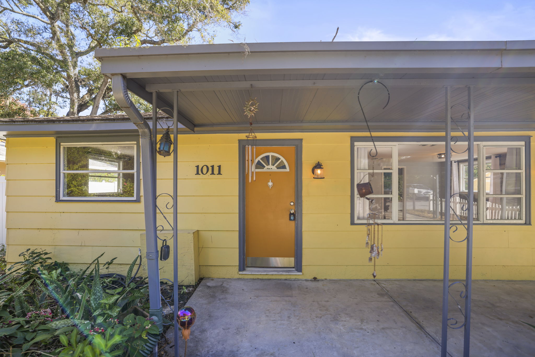 Front Door - 495A3605