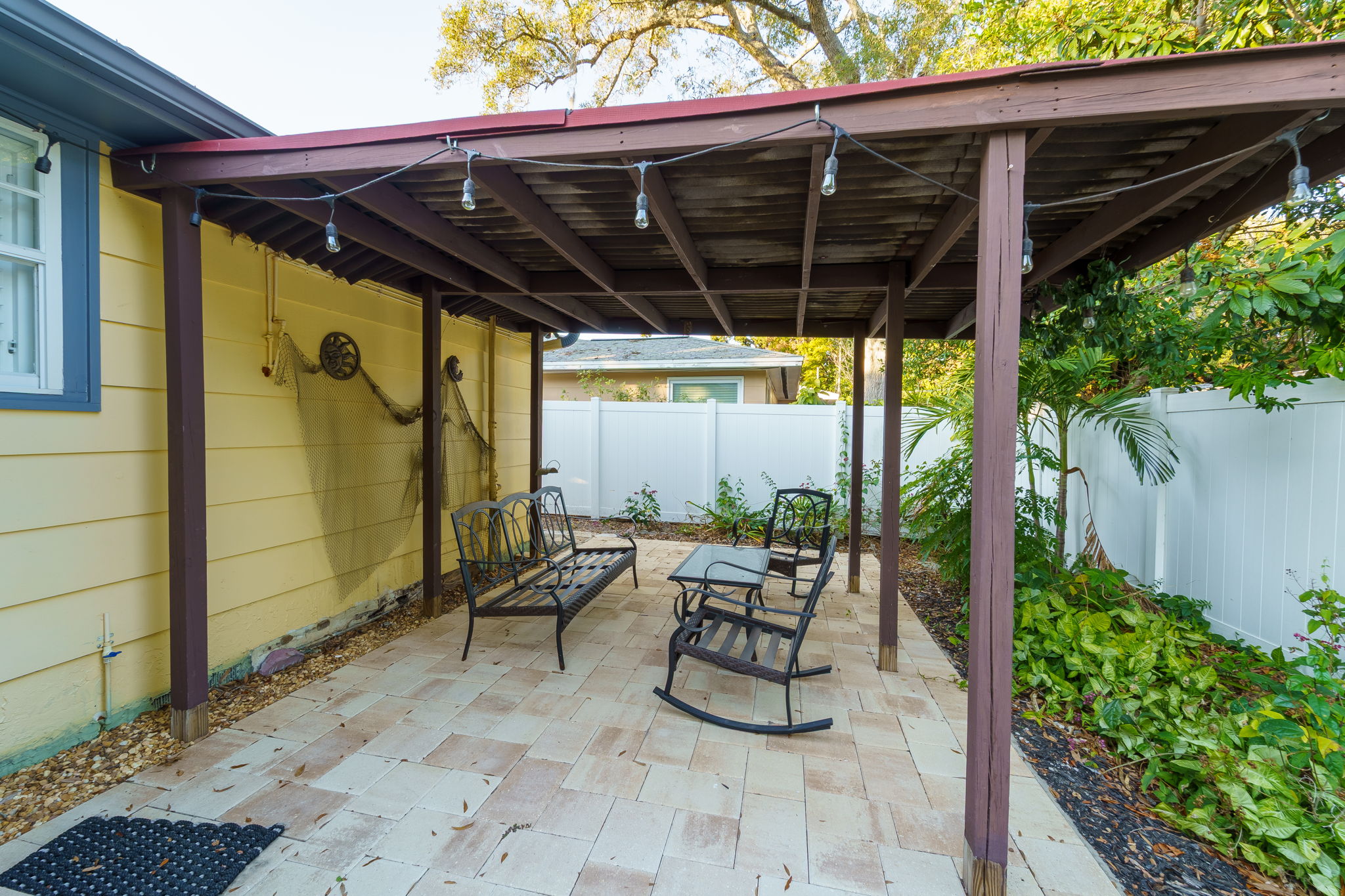 Back - DSC09126-HDR UPDATED