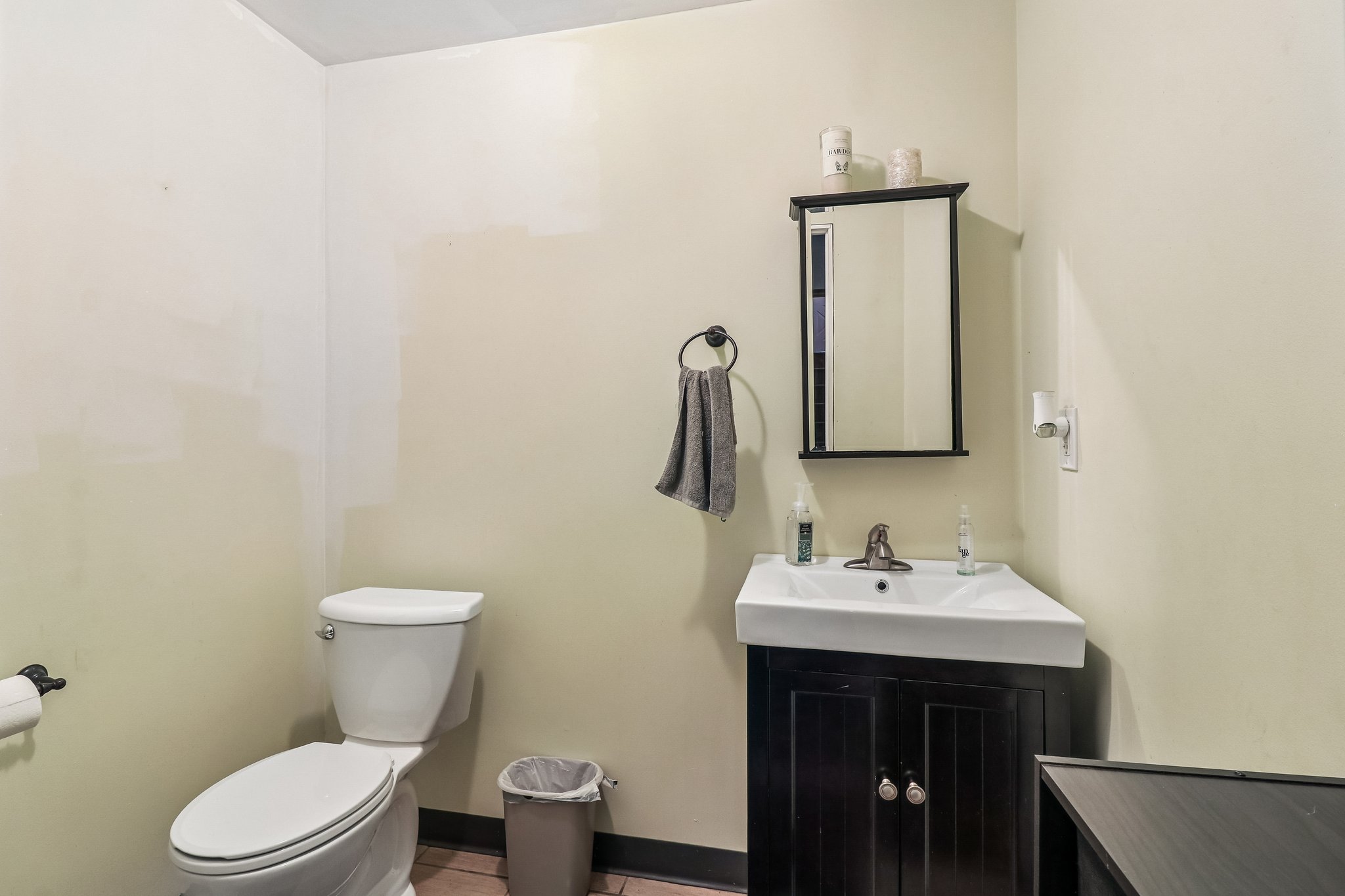 Ridgewood Ave-S2904-033.jpg