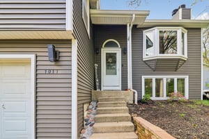 Ridgewood Ave-S2904-004.jpg