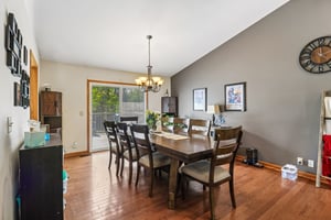 Ridgewood Ave-S2904-009.jpg