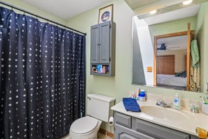 Ridgewood Ave-S2904-024.jpg