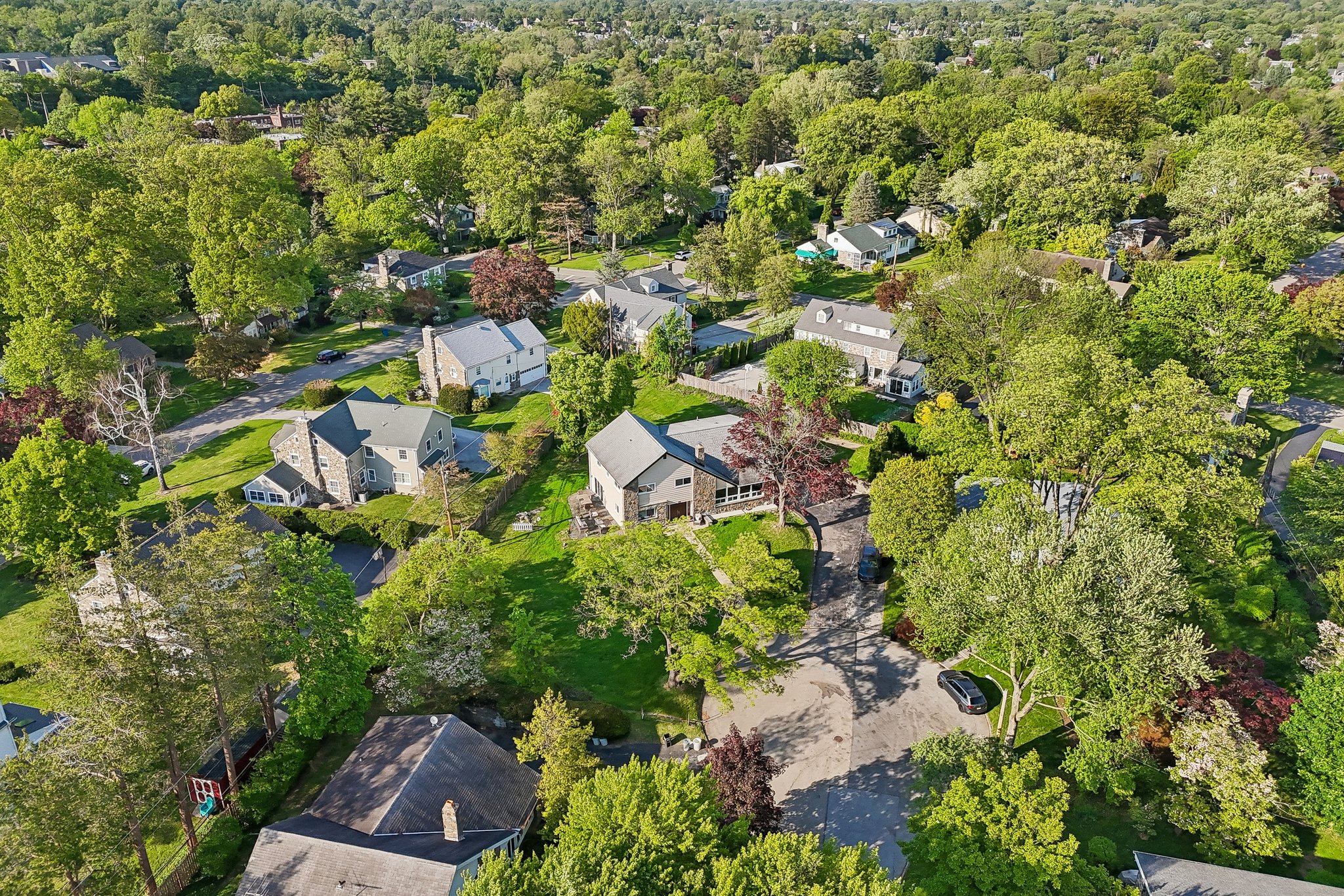 Stanford Dr-S0605-106.jpg