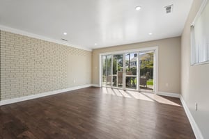 Stanford Dr-S0605-028.jpg