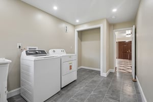 Stanford Dr-S0605-037.jpg