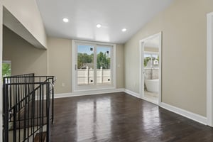 Stanford Dr-S0605-055.jpg
