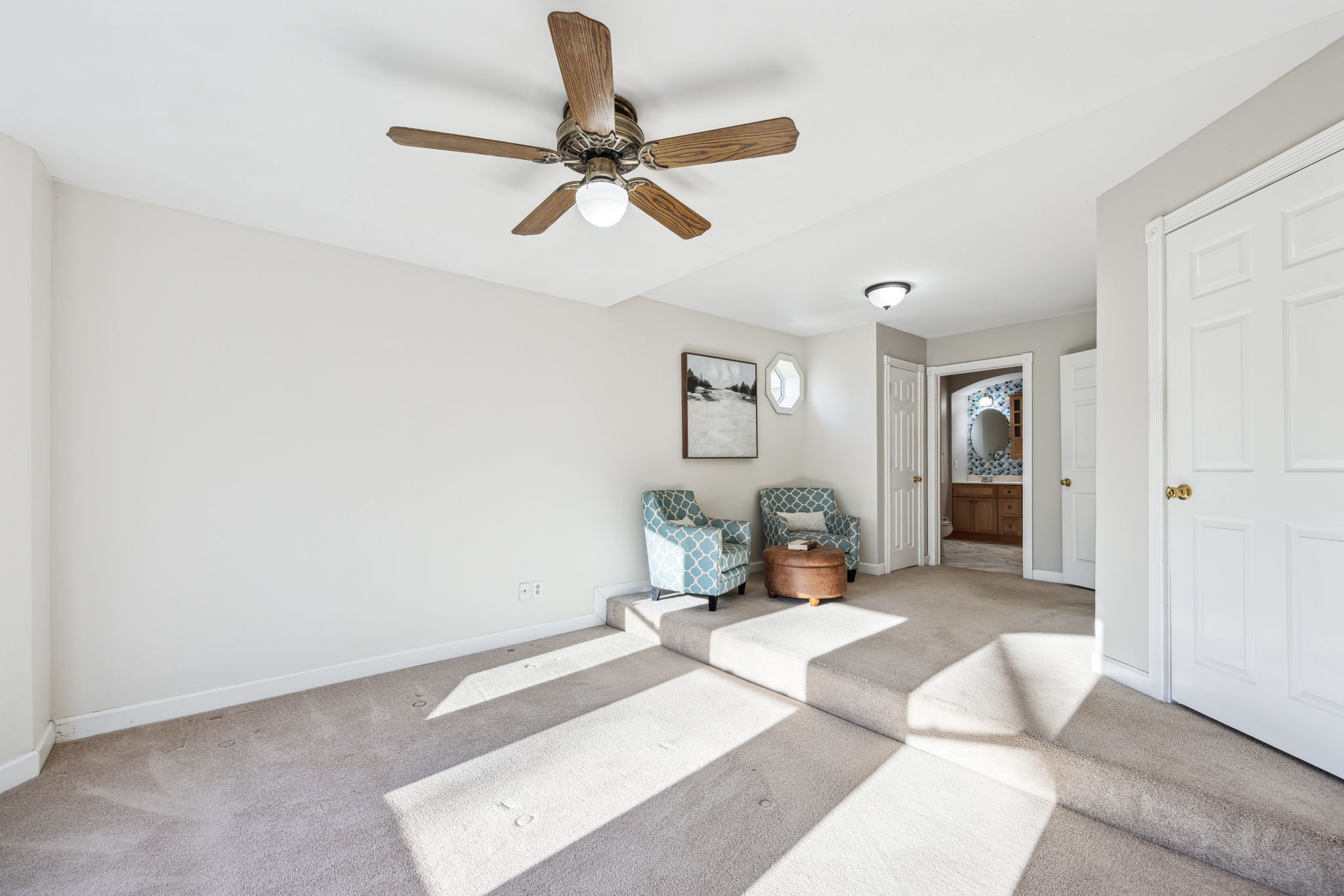 13_Interior