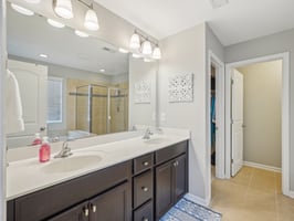 Knotty Pine Ln-2205-020.jpg