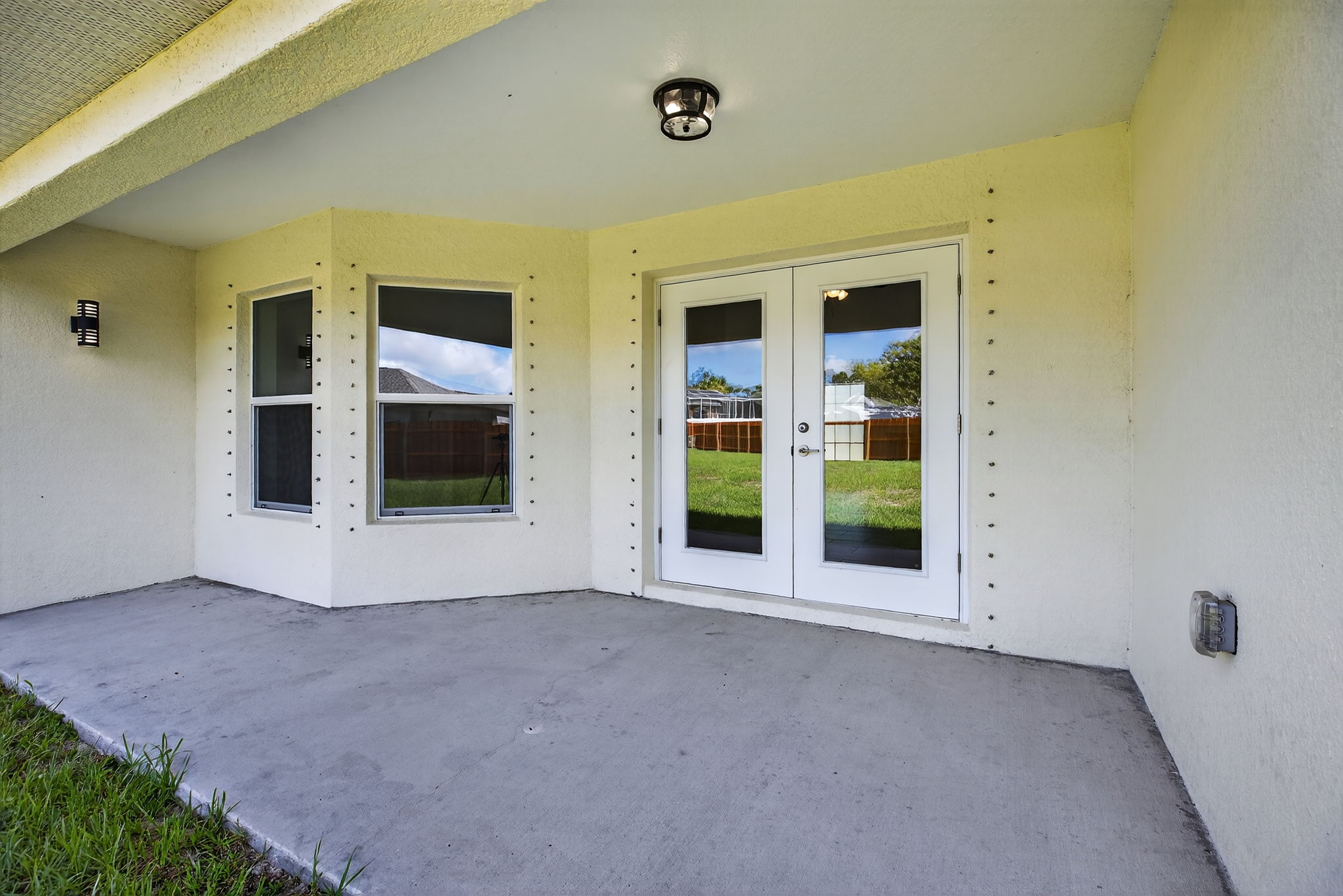 Photo 41