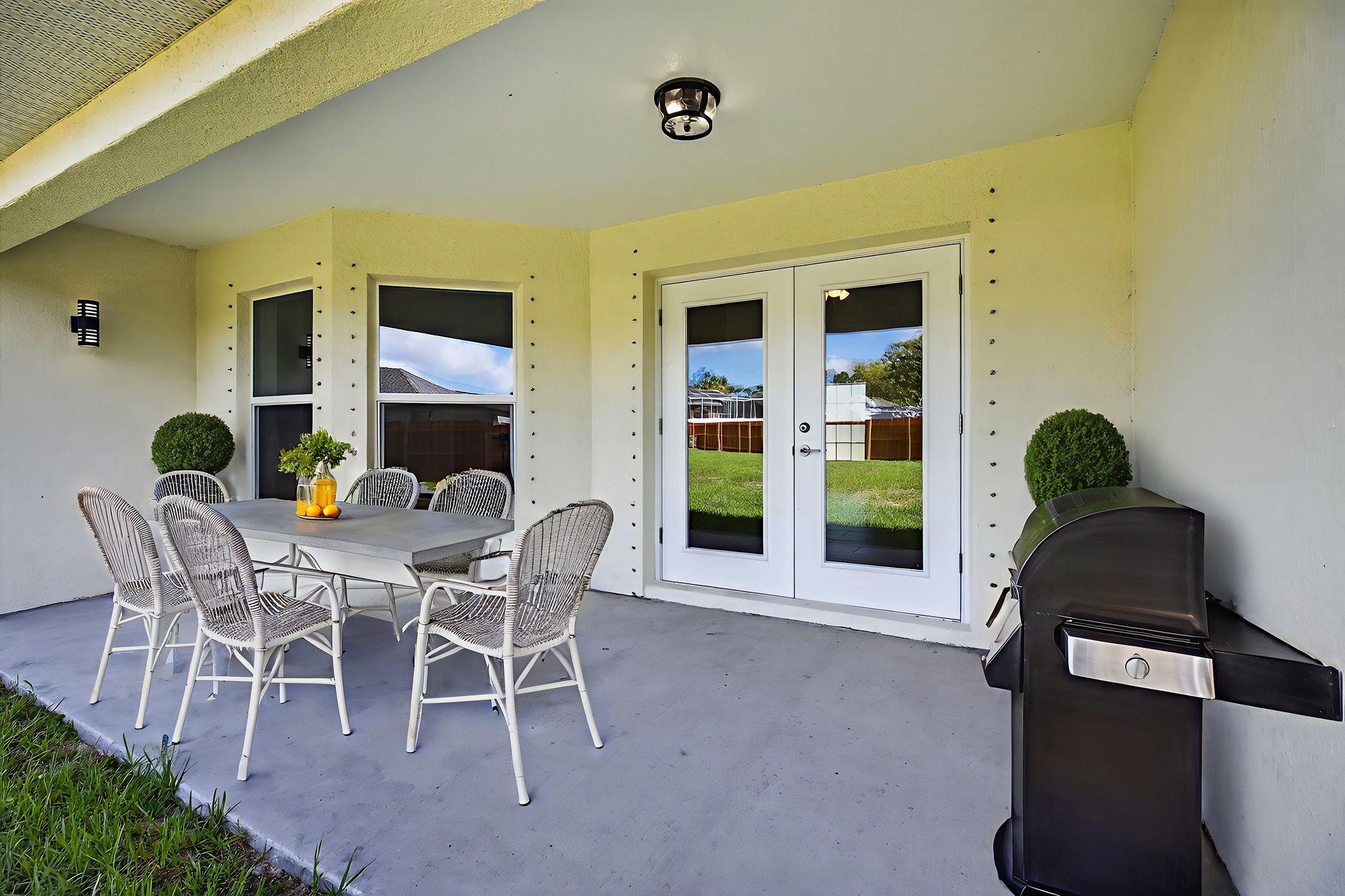 10115 Briar Cir - 37 virtually staged.jpeg