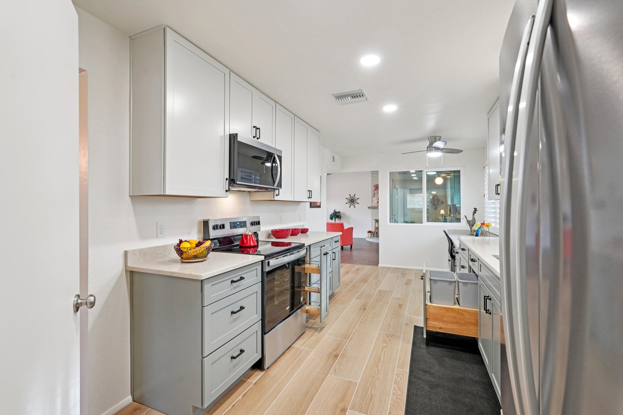 W Cheryl Dr-S2501-014.jpg