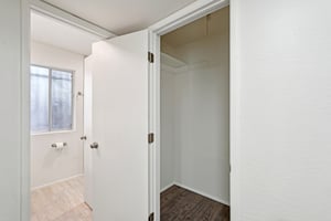 W Cheryl Dr-S2501-037.jpg