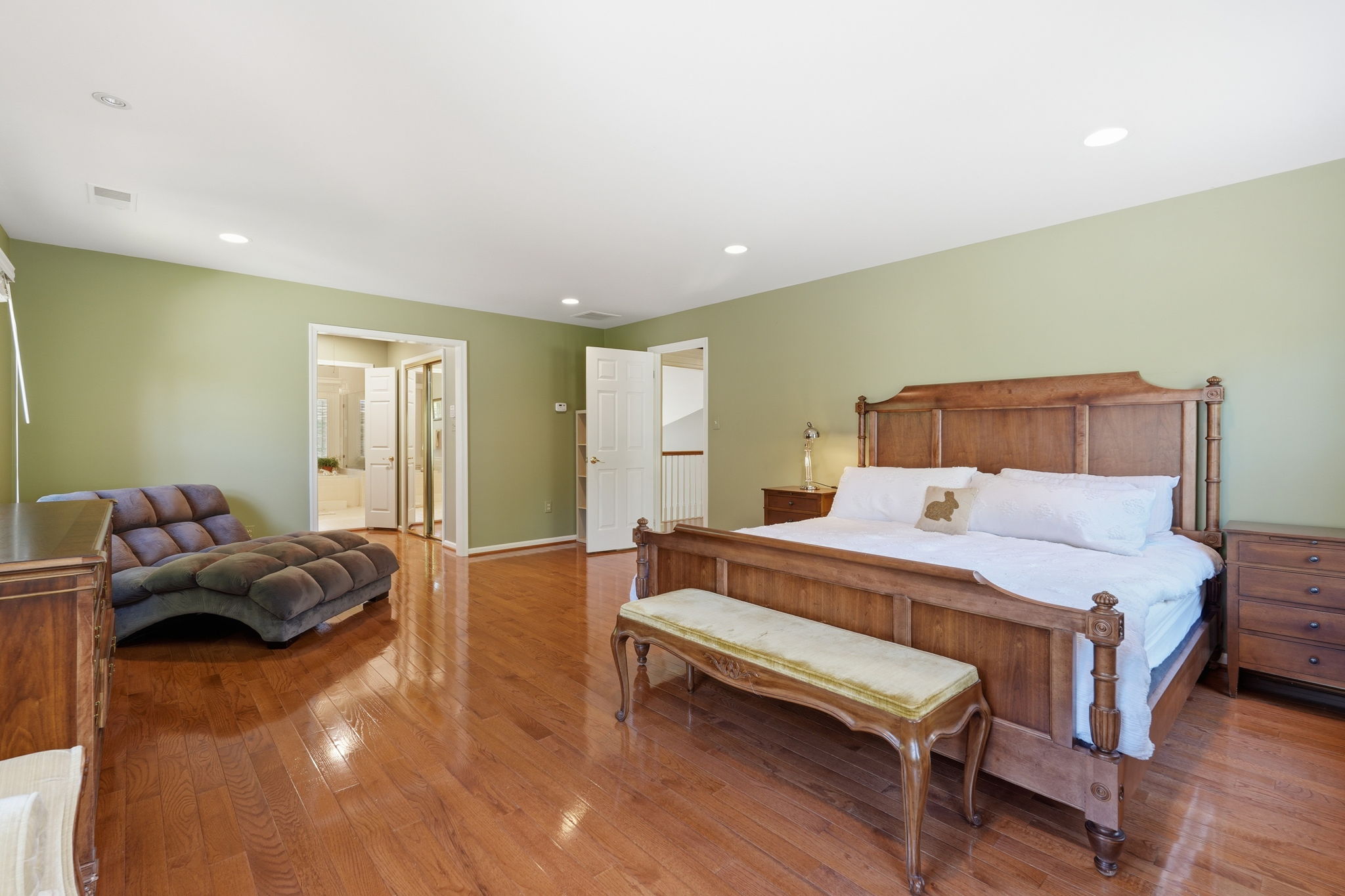Primary Bedroom Reverse