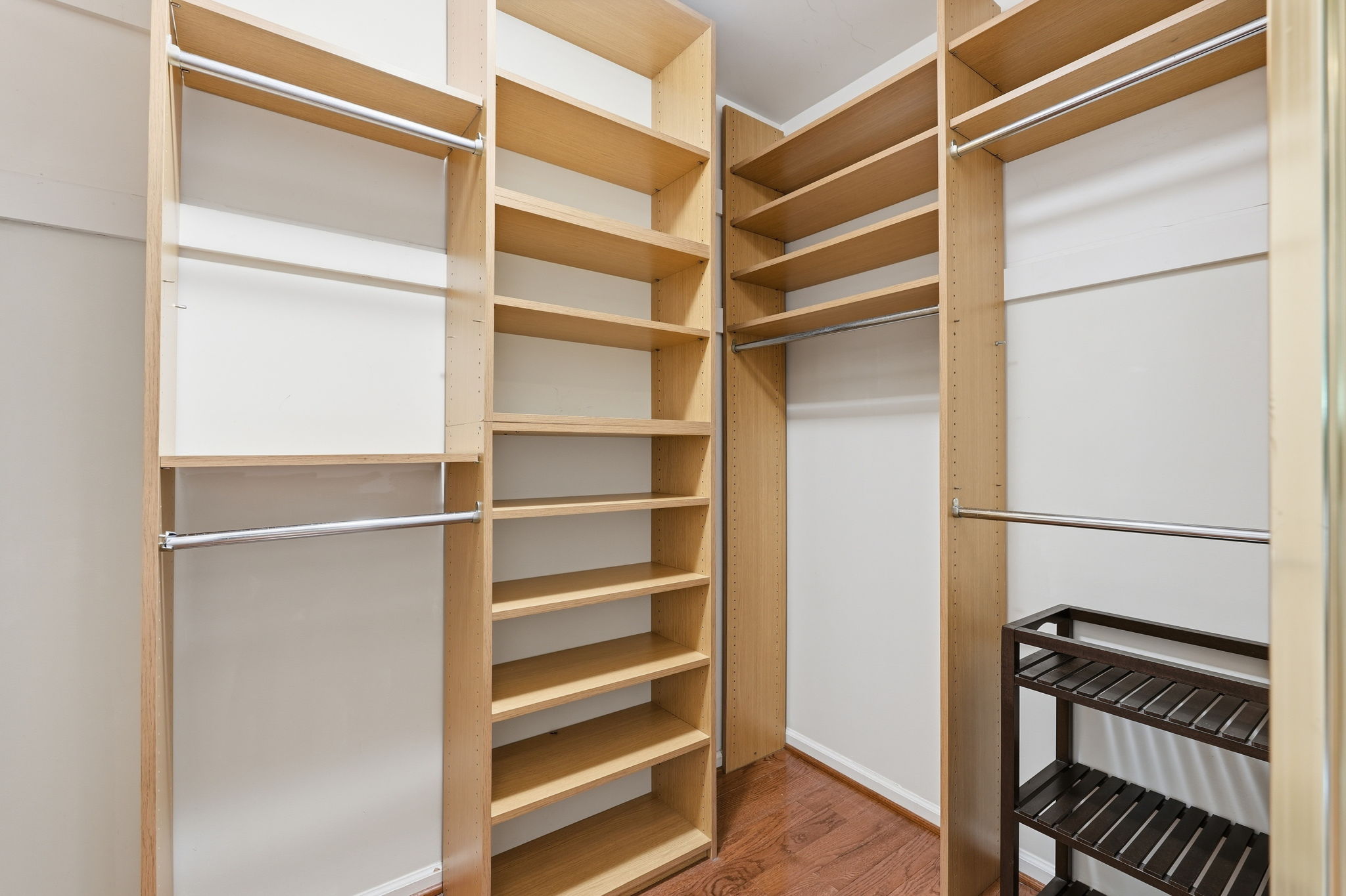 Dual Walk in Closet