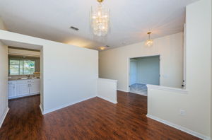 Dining Room3