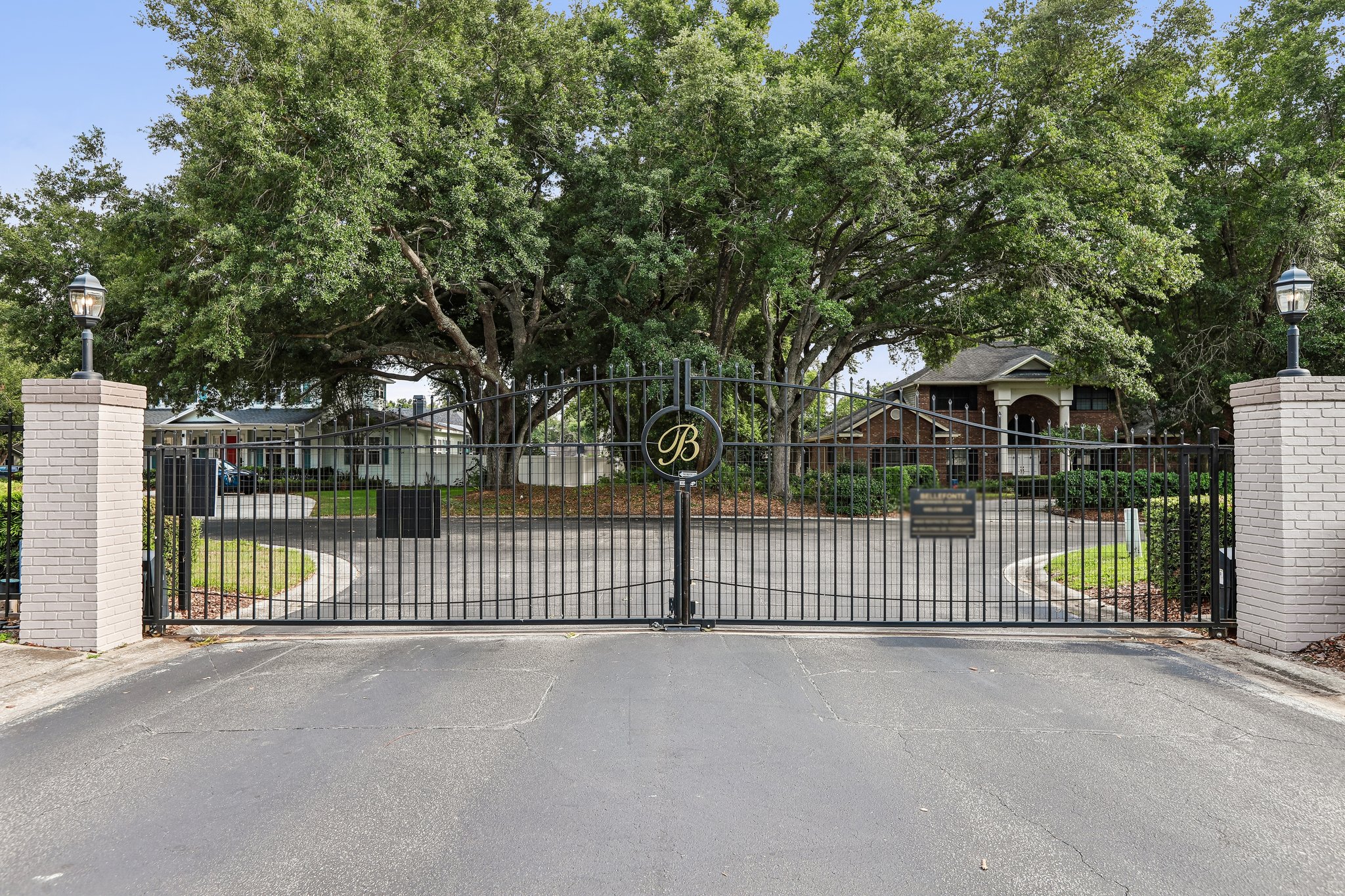 Morfield Ln-S1405-002.jpg