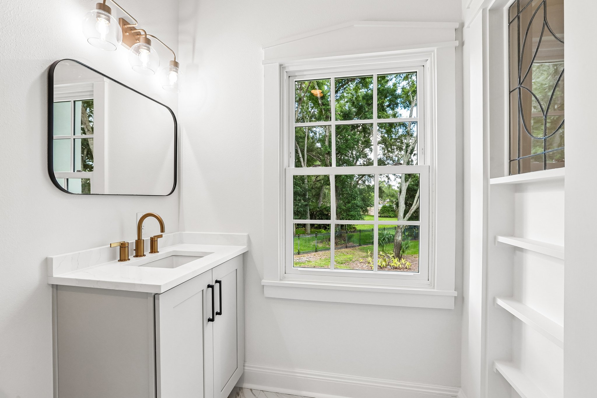Morfield Ln-S1405-084.jpg