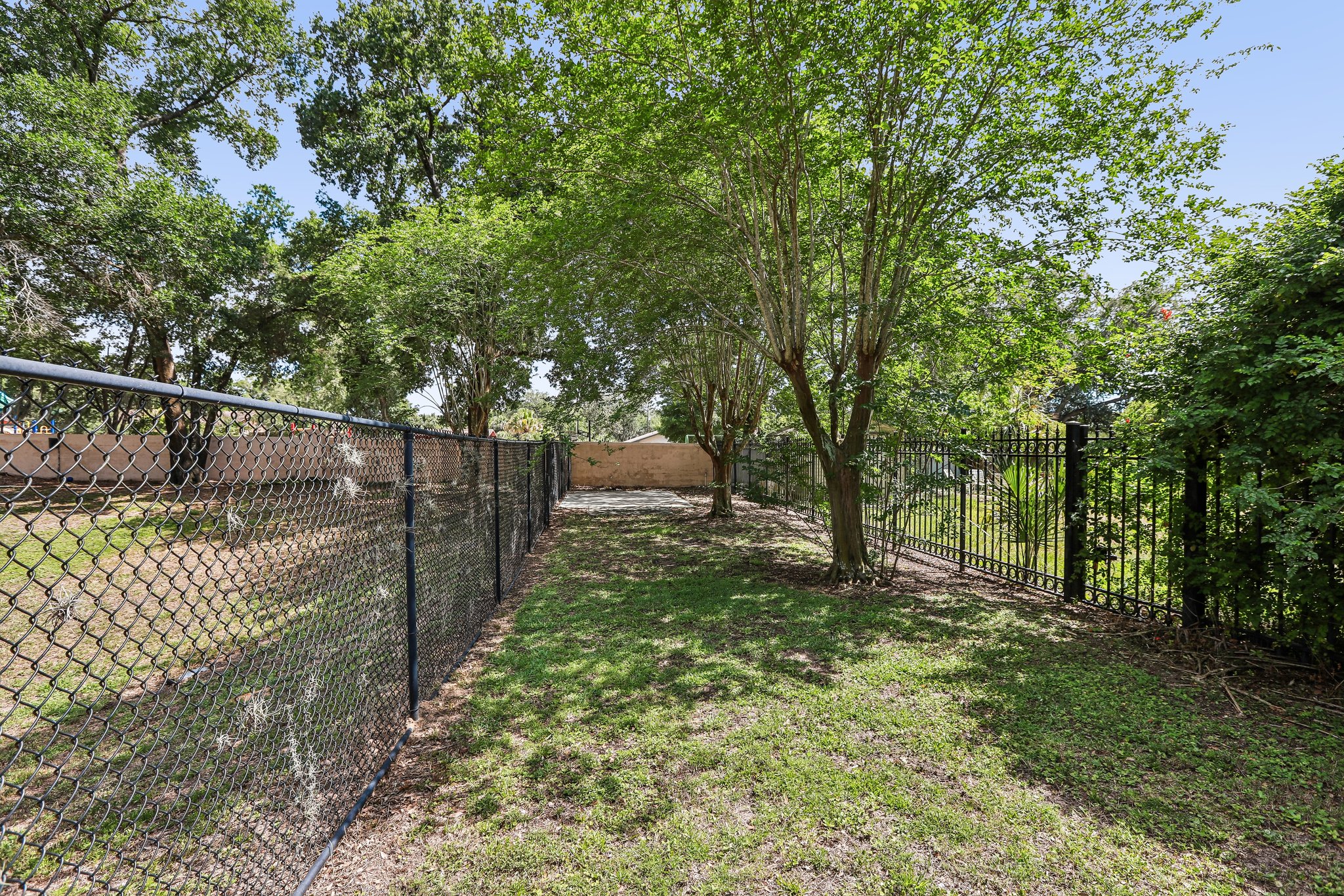 Morfield Ln-S1405-095.jpg