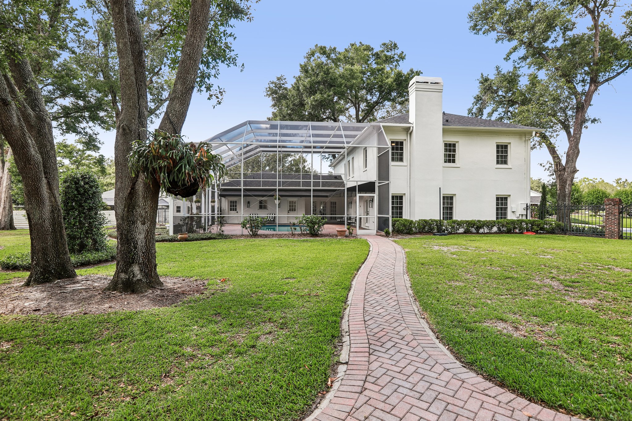 Morfield Ln-S1405-102.jpg