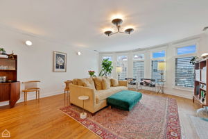 1012 N Wood St 3_008