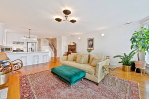 1012 N Wood St 3_009