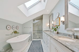 1012 N Wood St 3_020