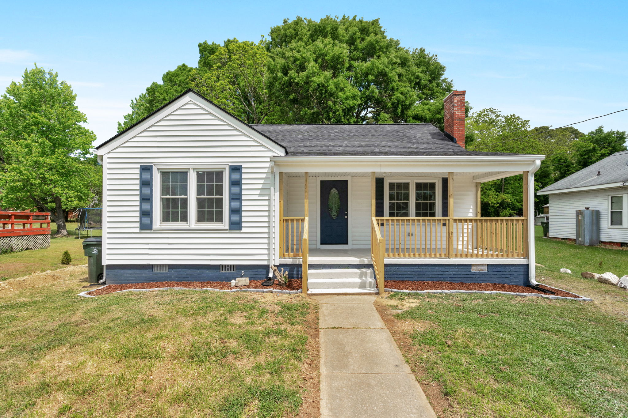 1012 Rainey St-1