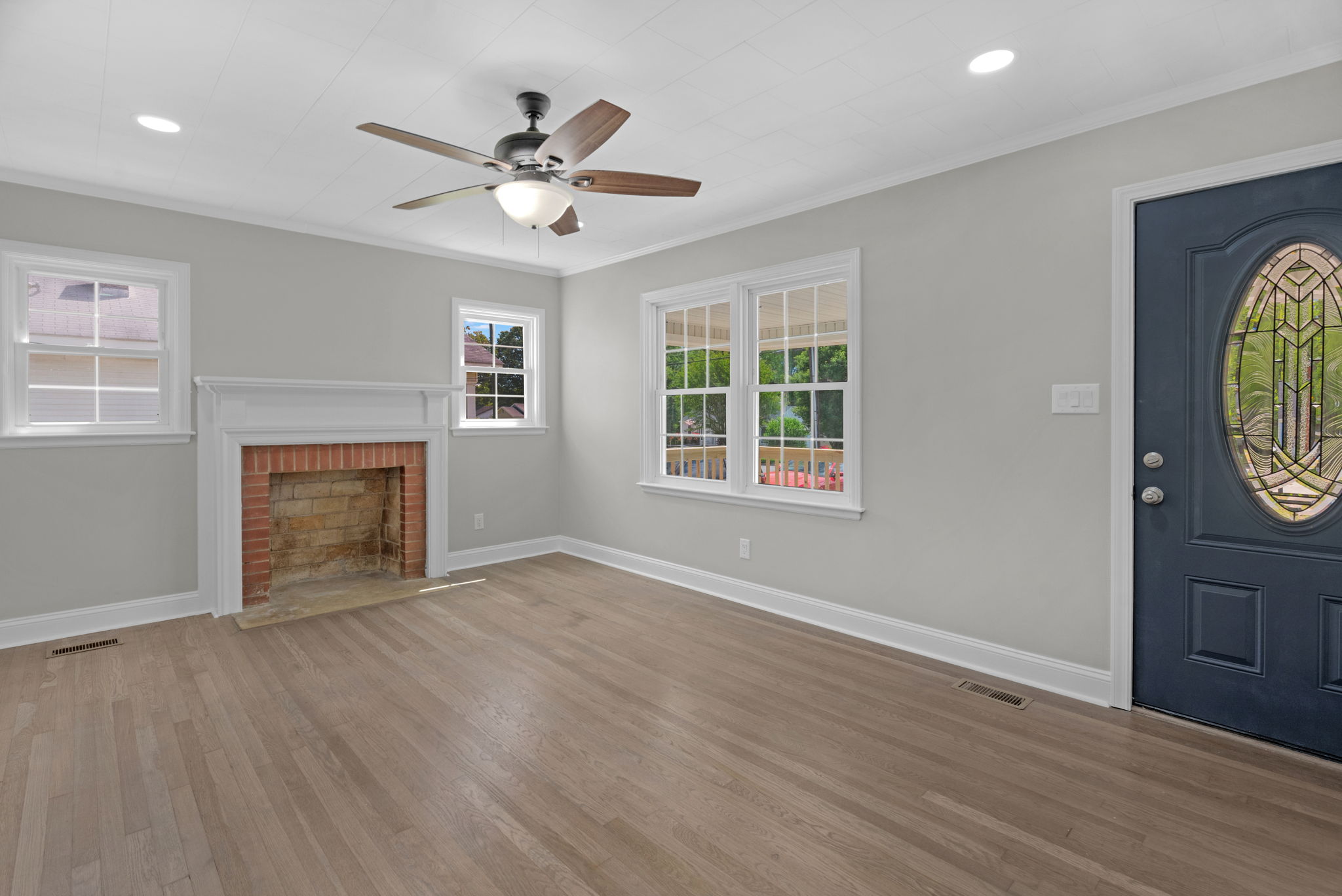 1012 Rainey St-6