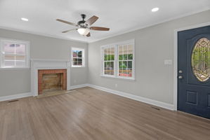 1012 Rainey St-6