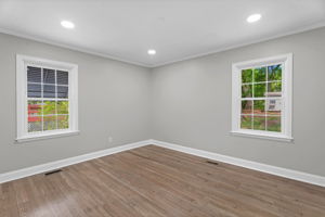 1012 Rainey St-18