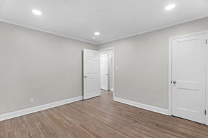 1012 Rainey St-20