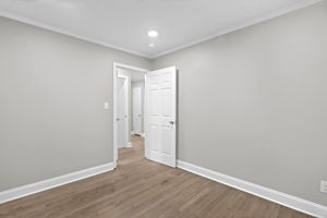 1012 Rainey St-23