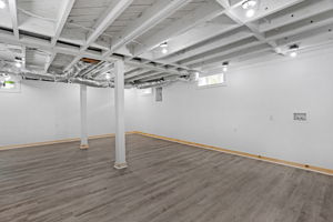 1012 Rainey St-24