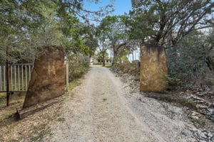 Red Bluff Ranch Rd-S2810-003.jpg