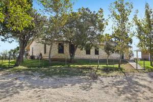 Red Bluff Ranch Rd-S2810-005.jpg