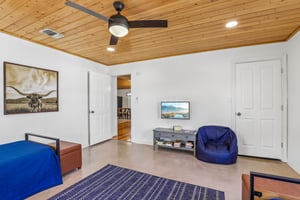 Red Bluff Ranch Rd-S2810-028.jpg