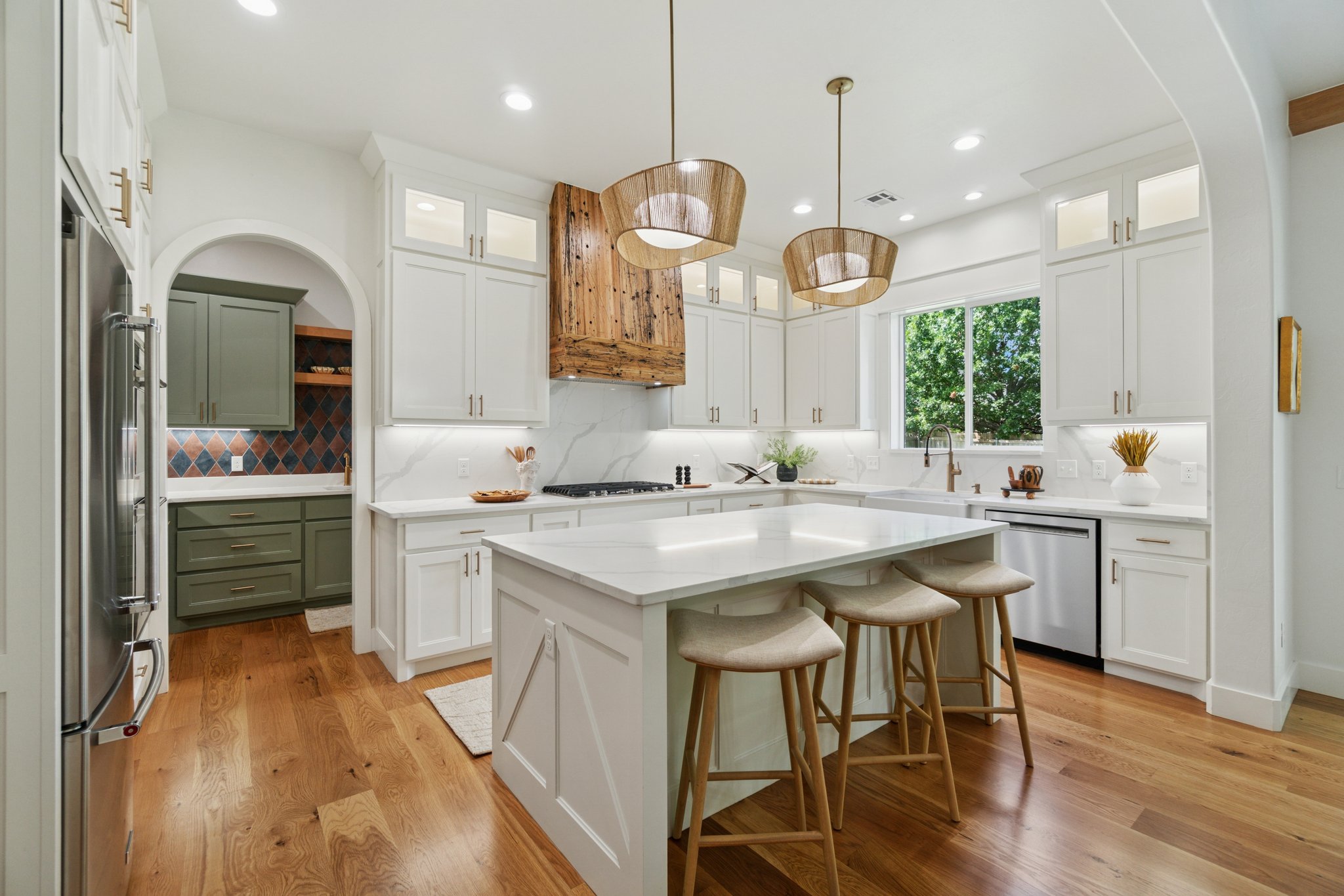 1012 Trisha Ln_012.jpg