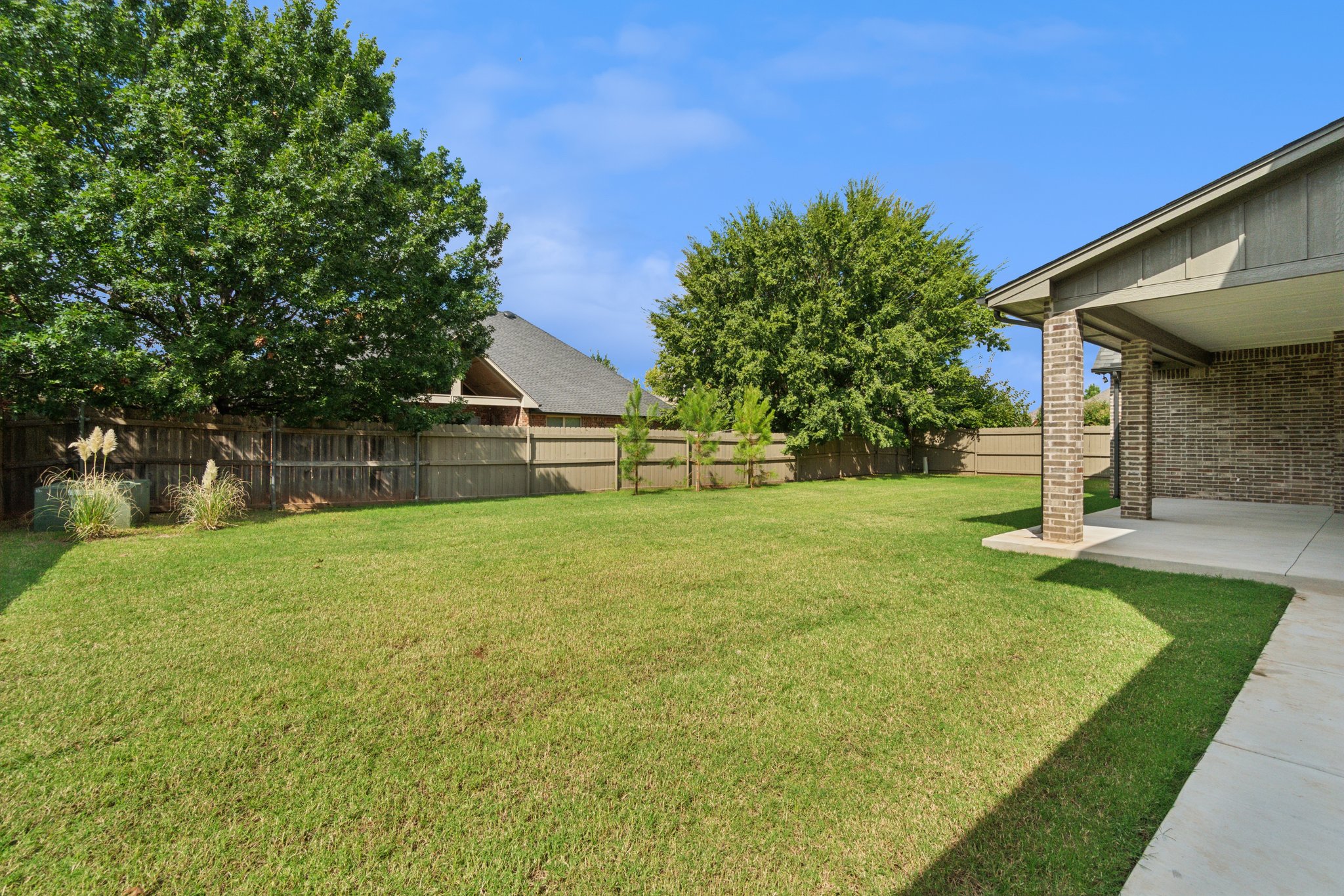 1012 Trisha Ln_035.jpg