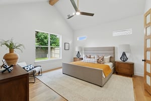 1012 Trisha Ln_018.jpg