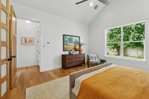 1012 Trisha Ln_020.jpg