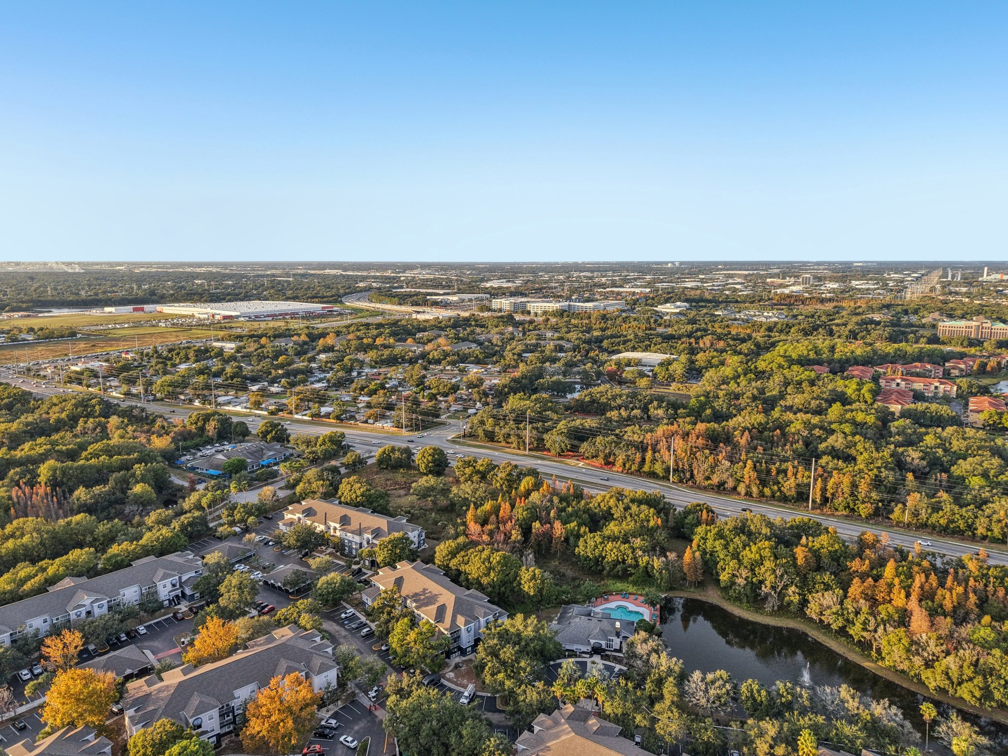 179845 - 10120 Alambra Ave, Tampa-043.jpg