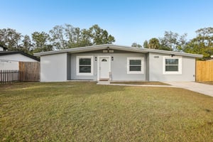 179845 - 10120 Alambra Ave, Tampa-001.jpg