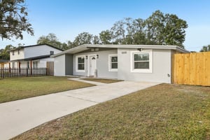 179845 - 10120 Alambra Ave, Tampa-003.jpg