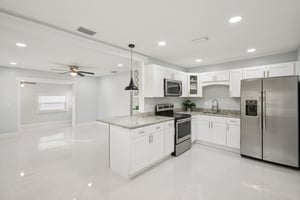 179845 - 10120 Alambra Ave, Tampa-012.jpg