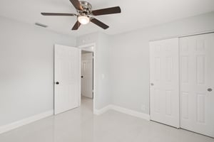 179845 - 10120 Alambra Ave, Tampa-023.jpg