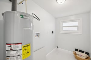 179845 - 10120 Alambra Ave, Tampa-028.jpg