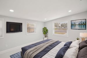 179845 - 10120 Alambra Ave, Tampa-024 virtually staged.jpeg