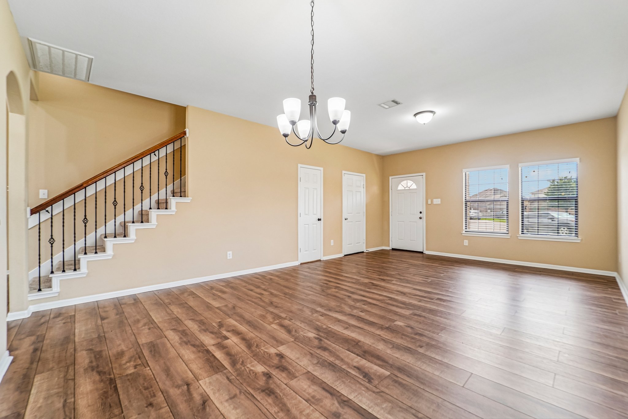 Black Birch Ln-S0309-006.jpg