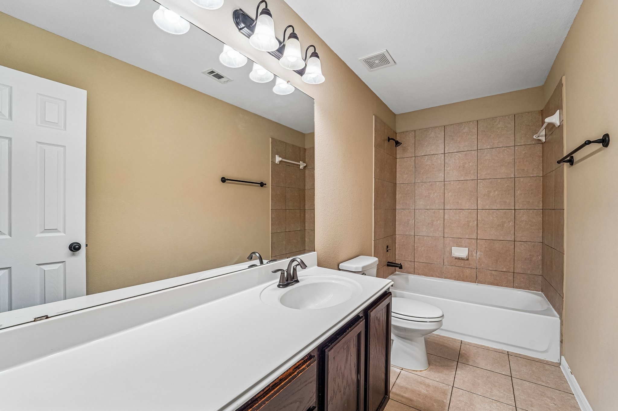 Black Birch Ln-S0309-031.jpg